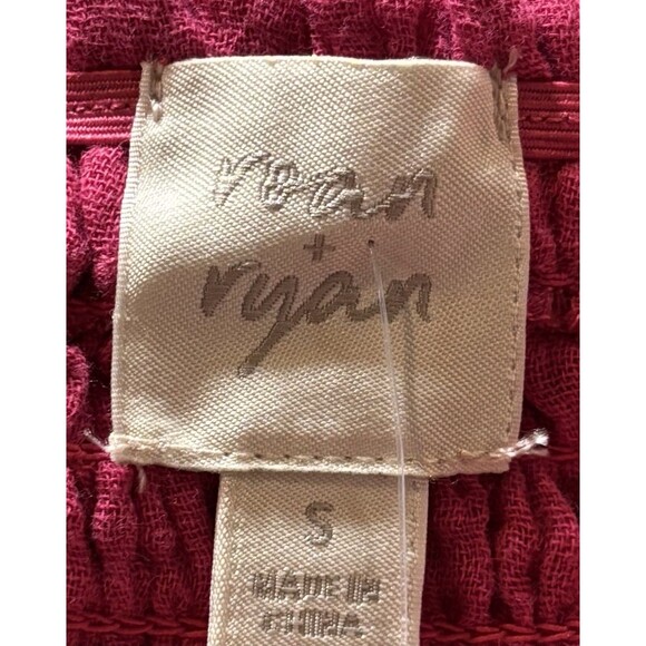 Evereve Roan + Ryan Women’s Size Small Fuchsia Kamryn Gauze Off Shoulder Top - Picture 8 of 10